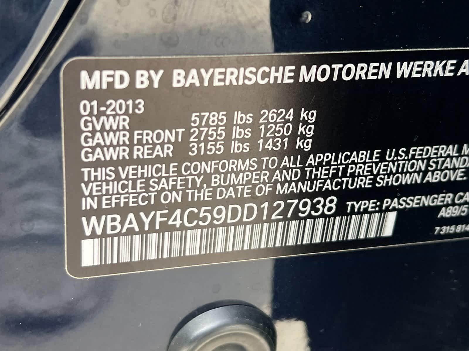 Thumbnail: 2013 BMW 7 Series - 32