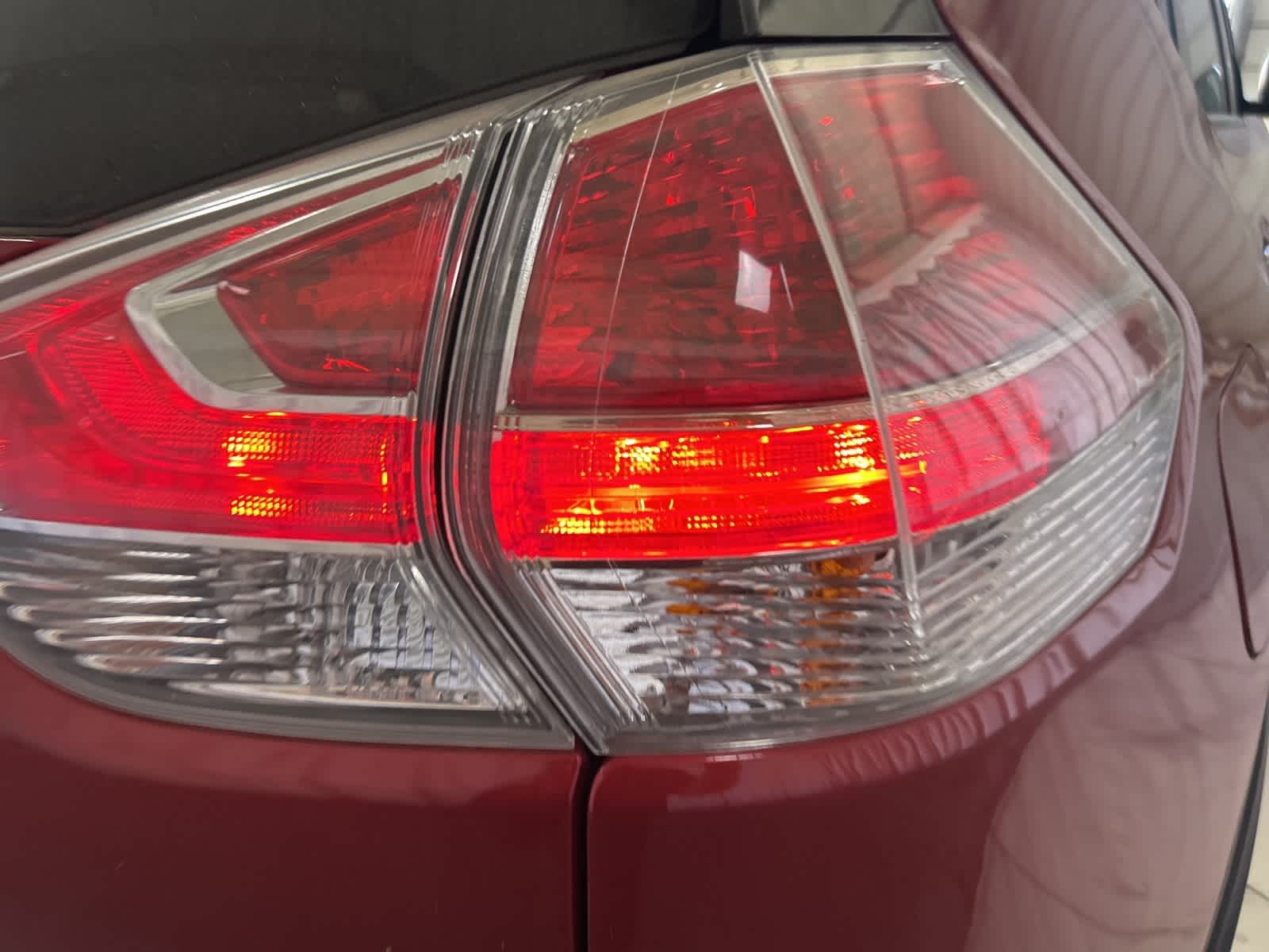 Thumbnail: 2016 Nissan Rogue - 8
