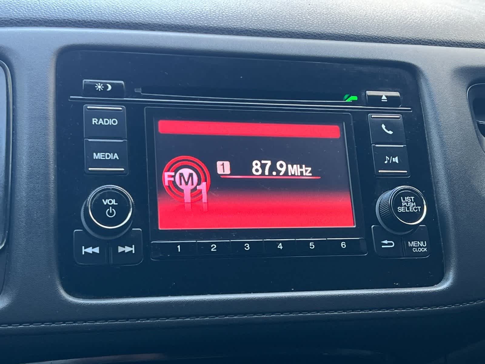 Thumbnail: 2022 Honda HR-V - 18