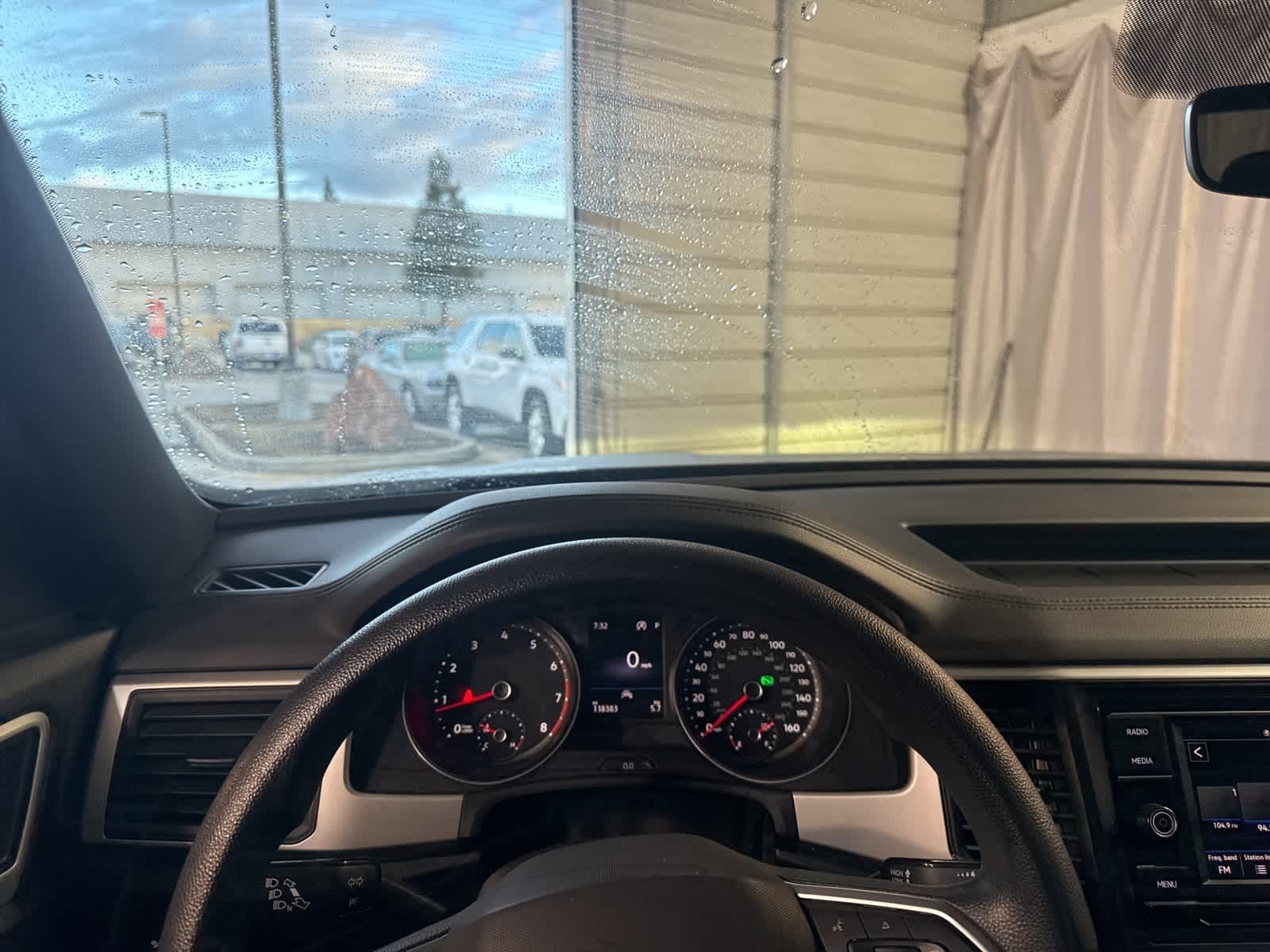 Thumbnail: 2021 Volkswagen Atlas - 18