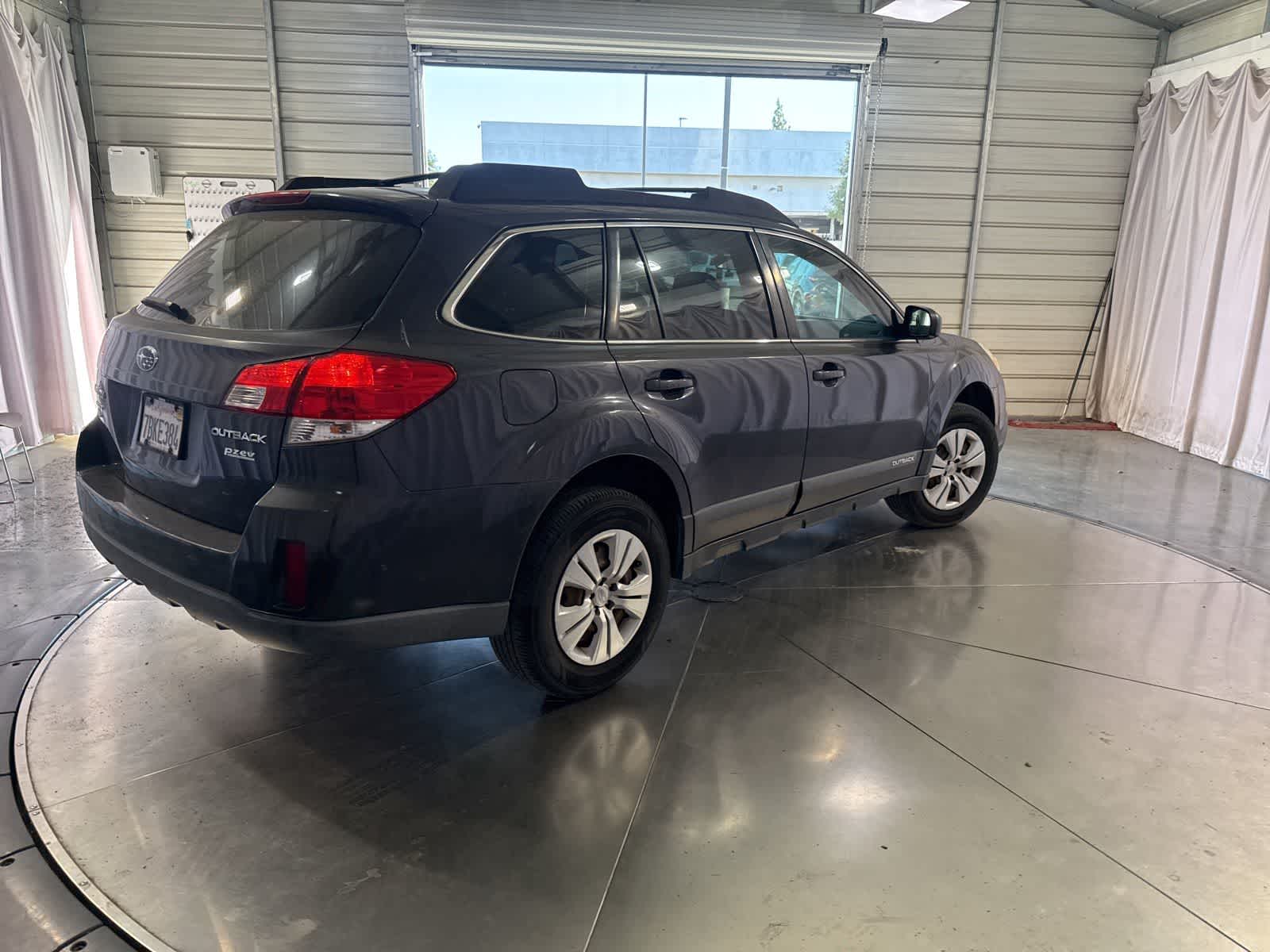 Thumbnail: 2013 Subaru Outback - 5
