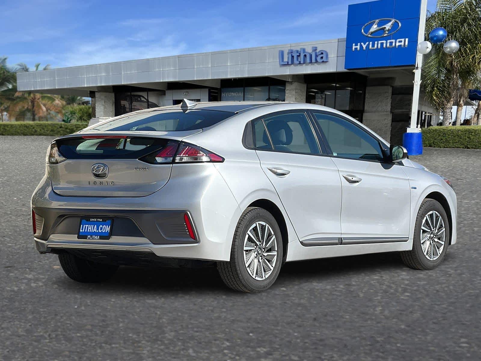 Certified 2020 Hyundai IONIQ SE with VIN KMHC75LJ0LU071282 for sale in Fresno, CA