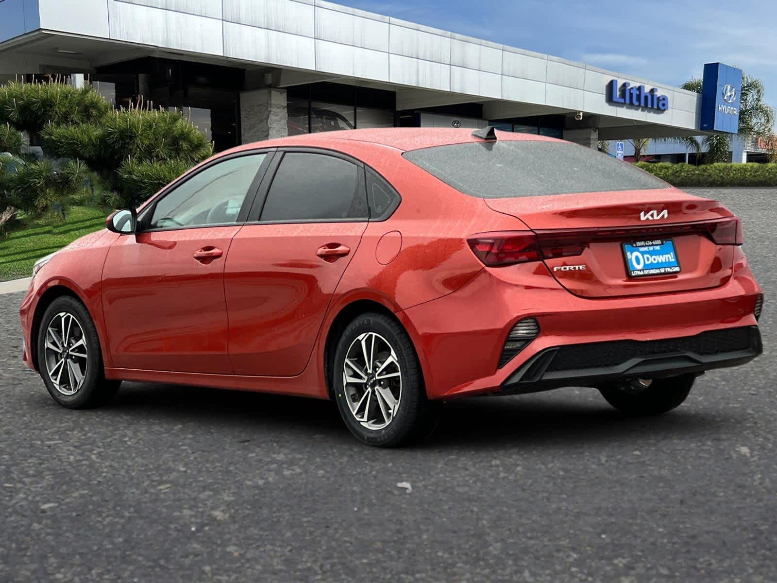 Thumbnail: 2022 Kia Forte - 7