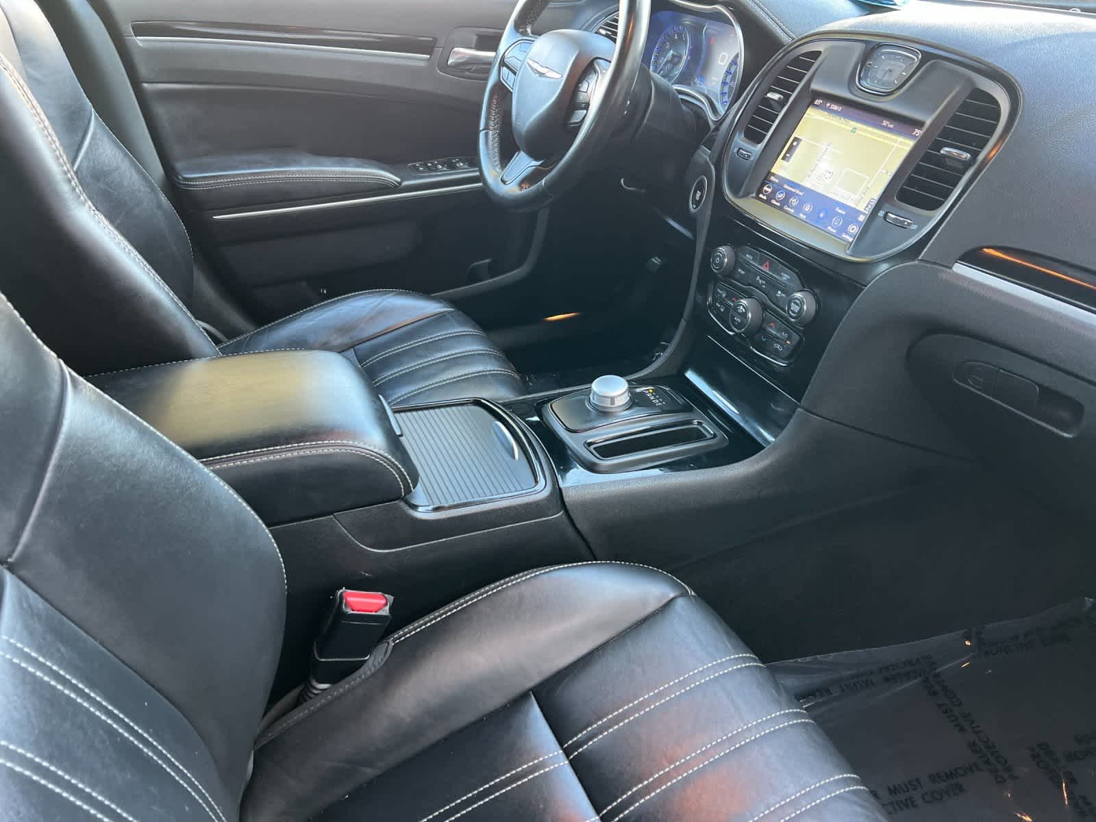 Thumbnail: 2021 Chrysler 300 - 16