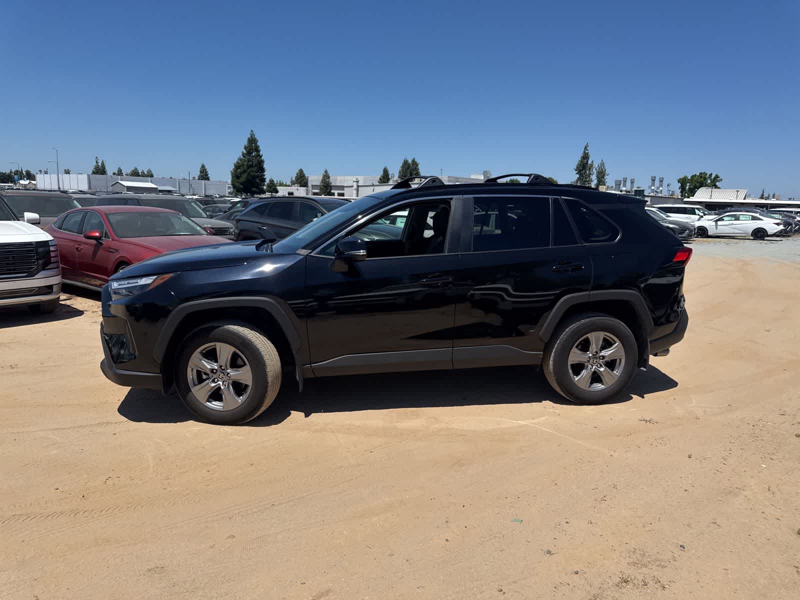 Thumbnail: 2024 Toyota RAV4 - 8