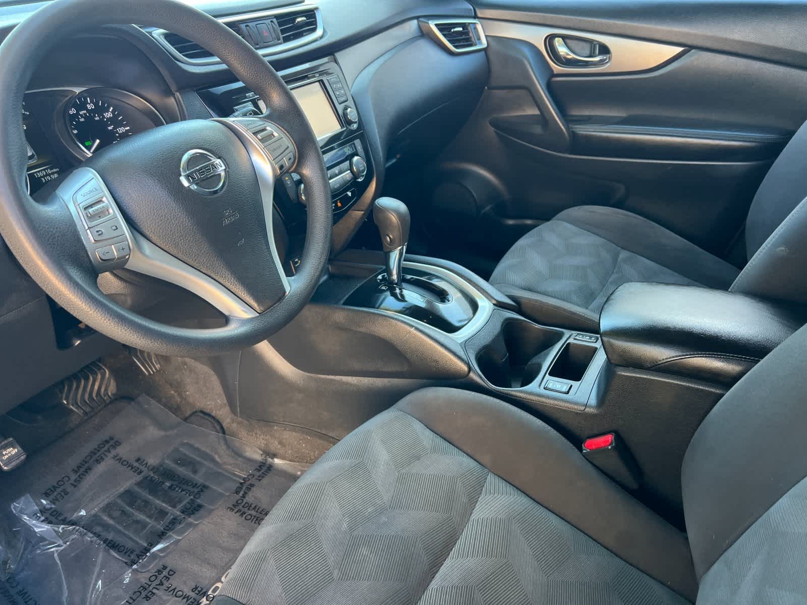 Thumbnail: 2016 Nissan Rogue - 11