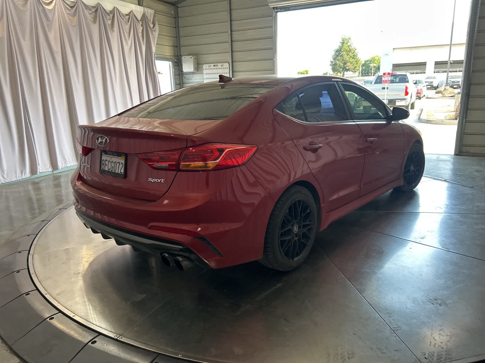 Thumbnail: 2018 Hyundai Elantra - 8