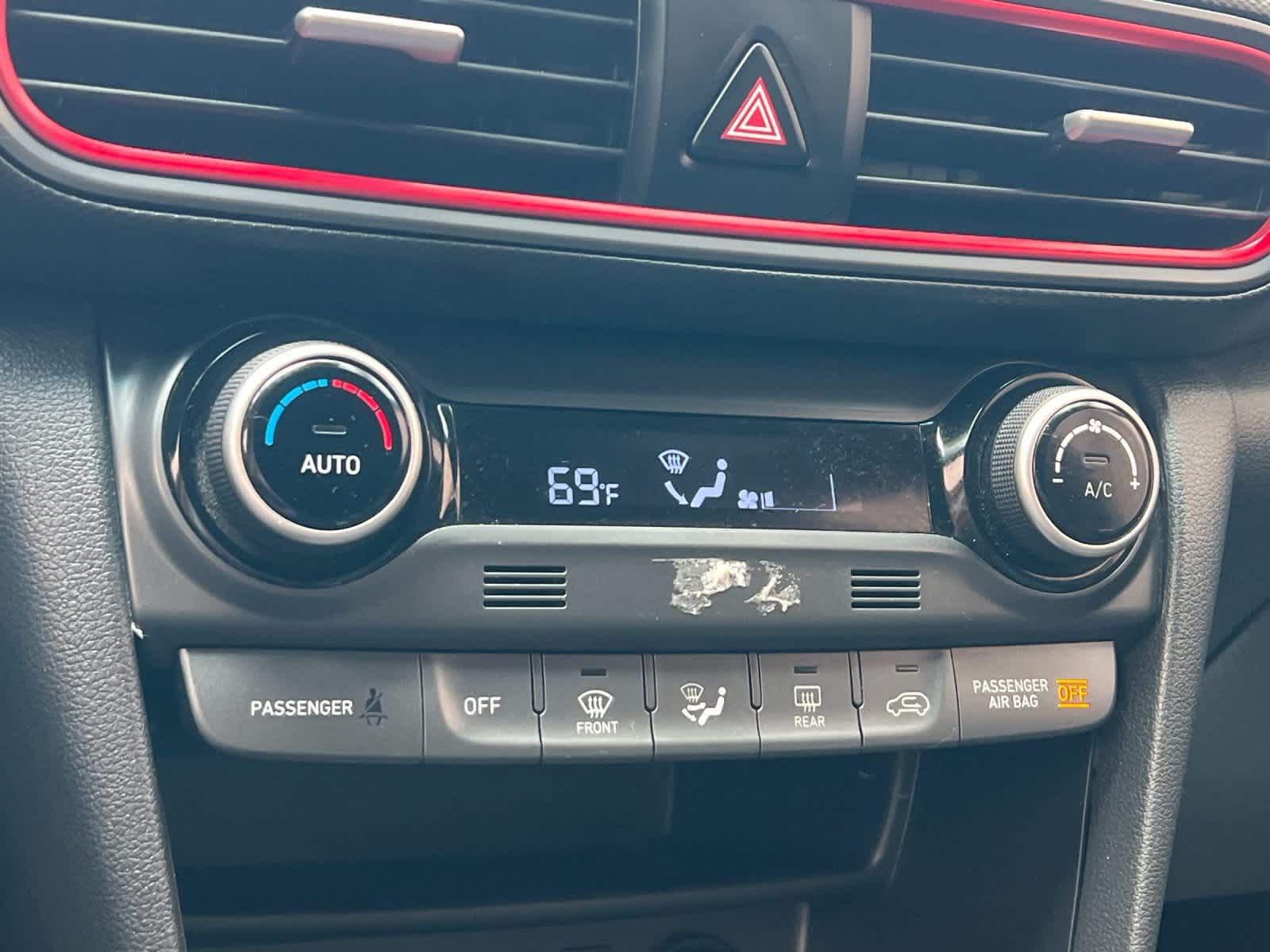 Thumbnail: 2019 Hyundai Kona - 21