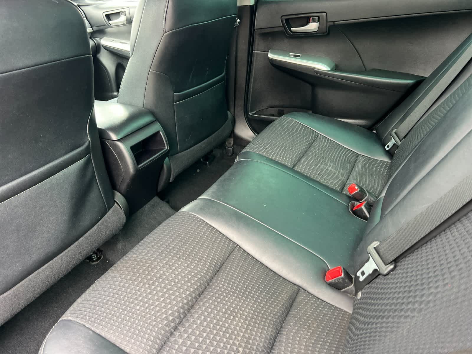 Thumbnail: 2014 Toyota Camry - 5