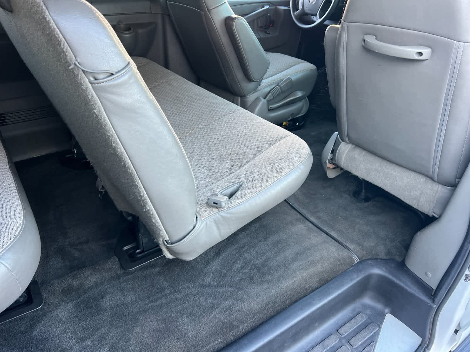 Thumbnail: 2017 Chevrolet Express - 5