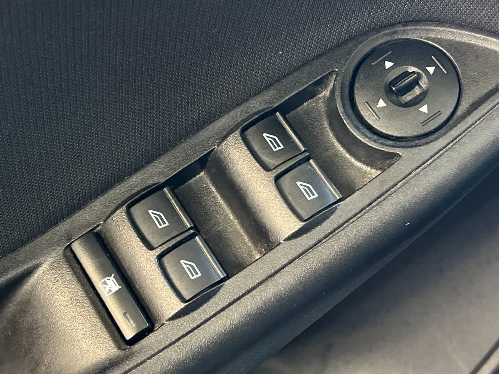 Thumbnail: 2018 Ford Focus - 14