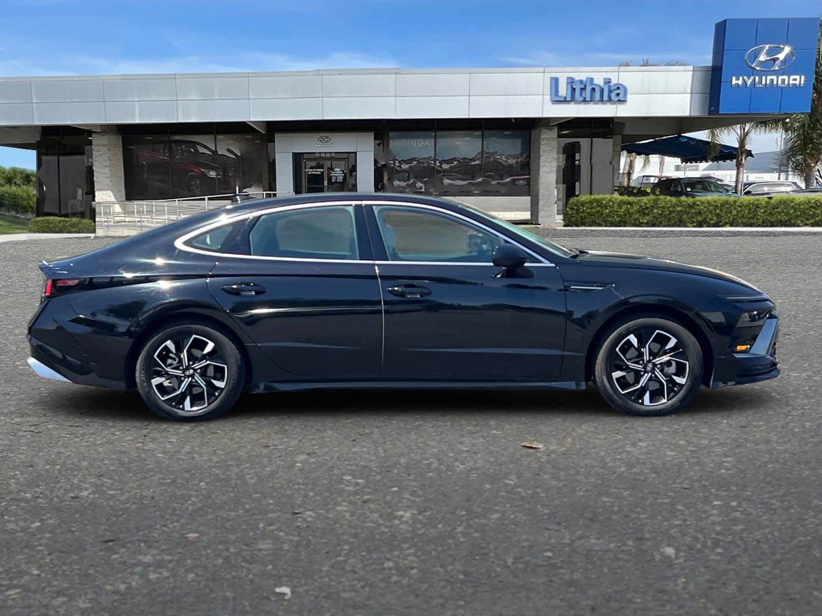 Thumbnail: 2024 Hyundai Sonata - 8
