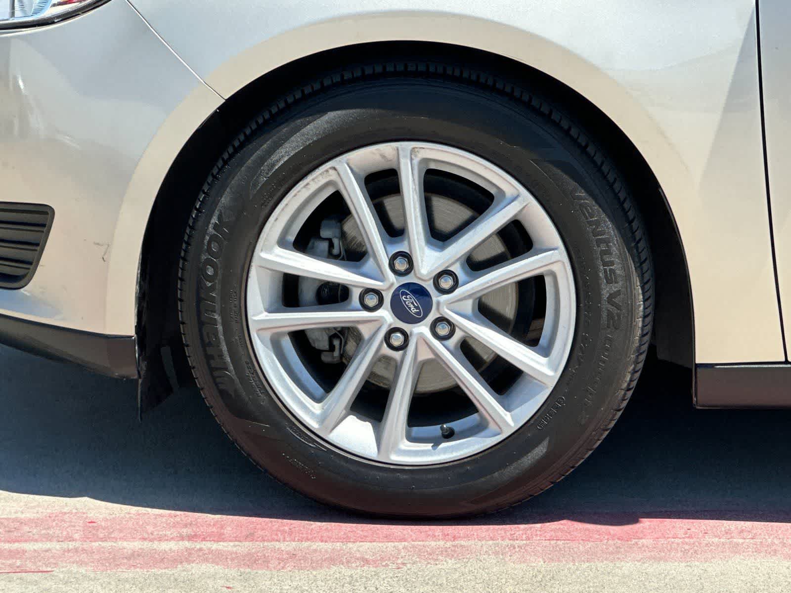 Thumbnail: 2018 Ford Focus - 23