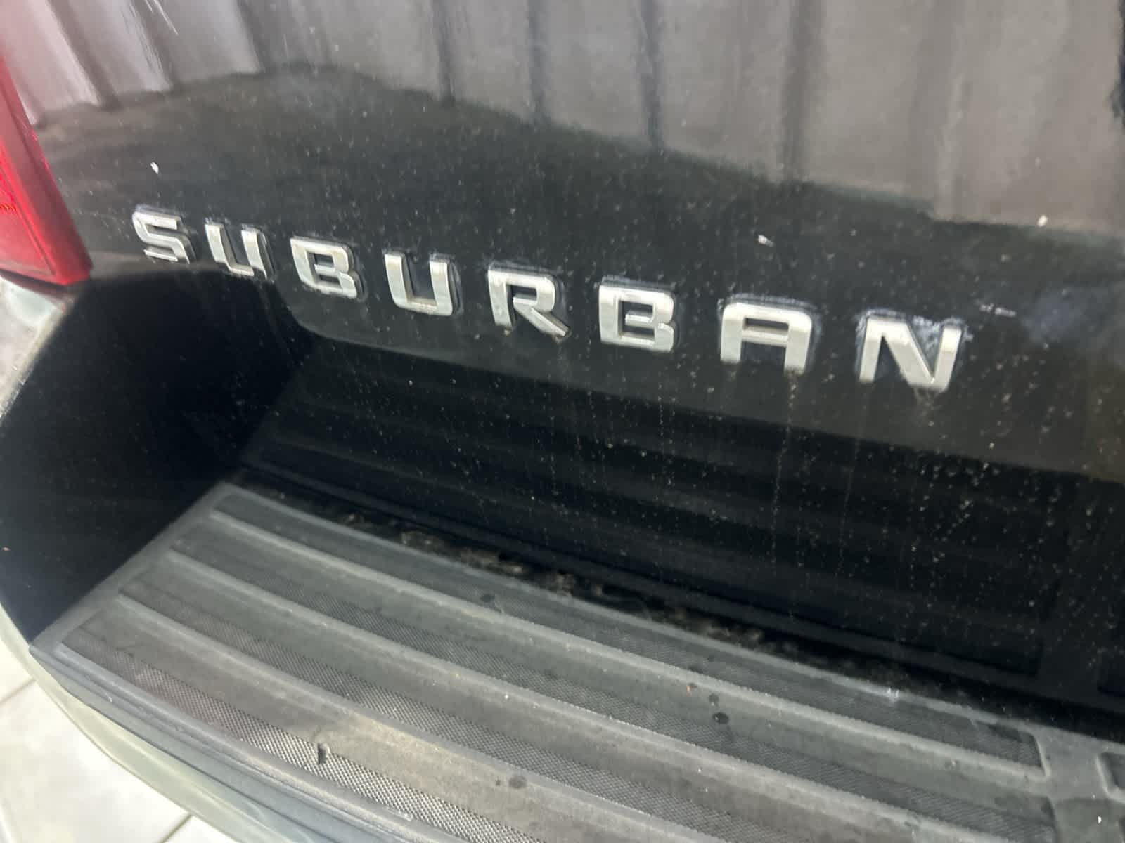 Thumbnail: 2014 Chevrolet Suburban - 12