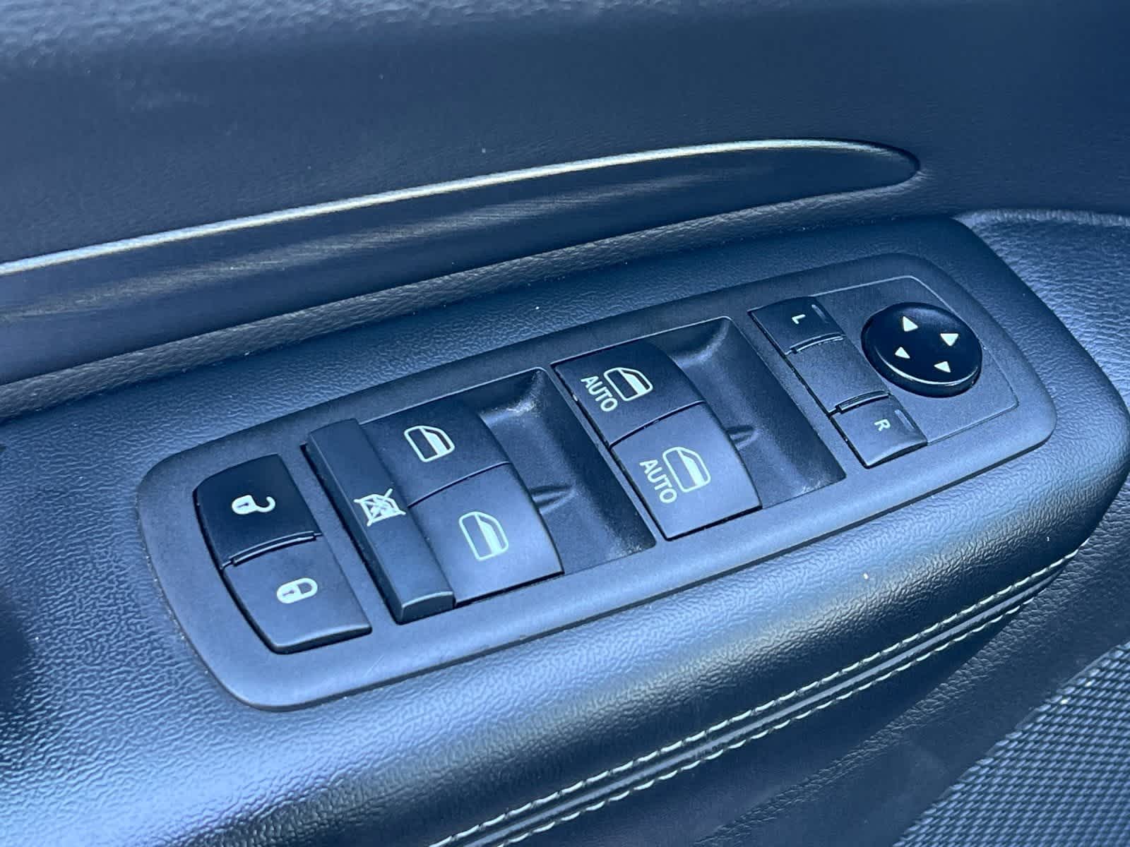Thumbnail: 2021 Dodge Durango - 13