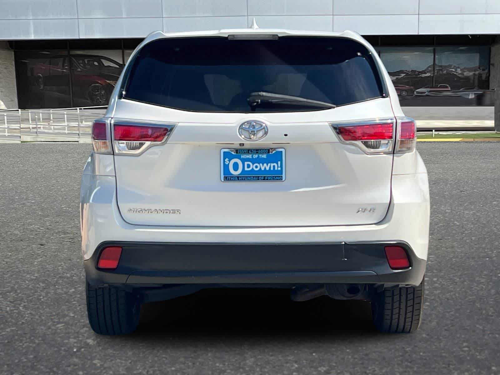 Thumbnail: 2014 Toyota Highlander - 8