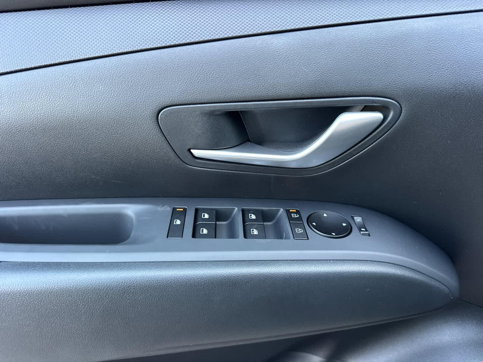 Thumbnail: 2026 Hyundai Santa Cruz - 12