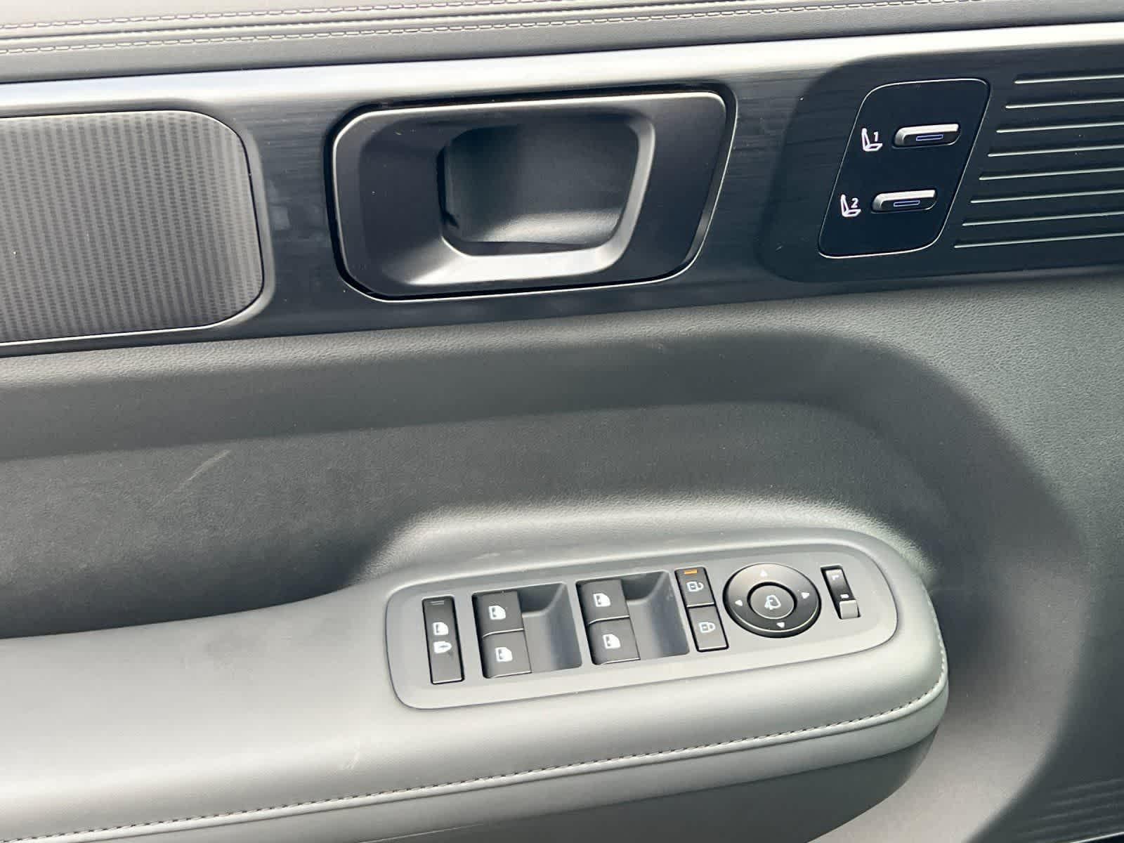 Thumbnail: 2026 Hyundai Santa Fe - 12