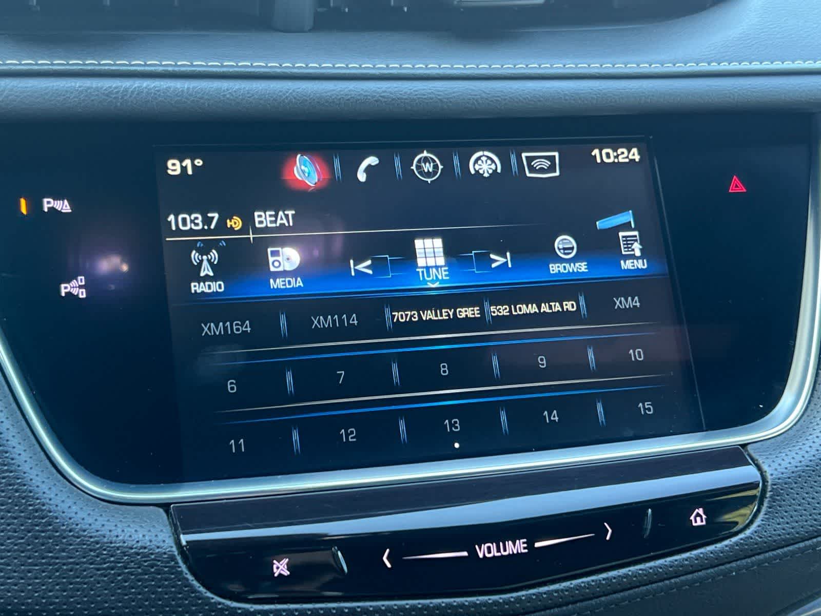 Thumbnail: 2017 Cadillac XT5 - 19