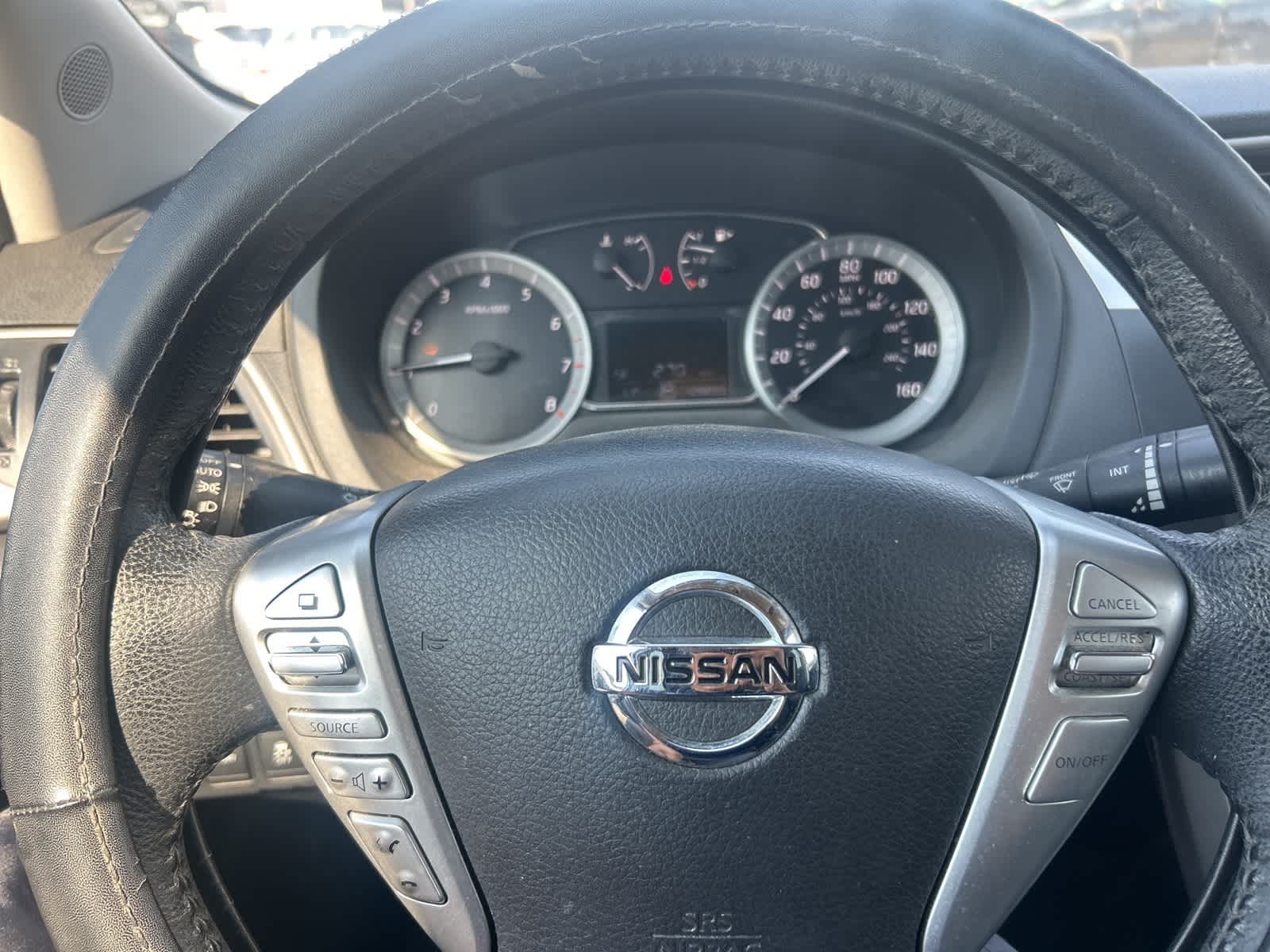 Thumbnail: 2015 Nissan Sentra - 28