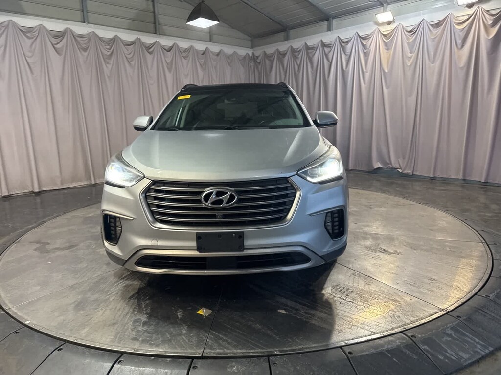 Used 2017 Hyundai Santa Fe SE Ultimate SUV