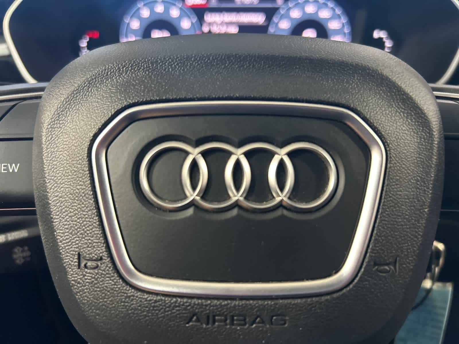 Thumbnail: 2025 Audi Q3 - 30