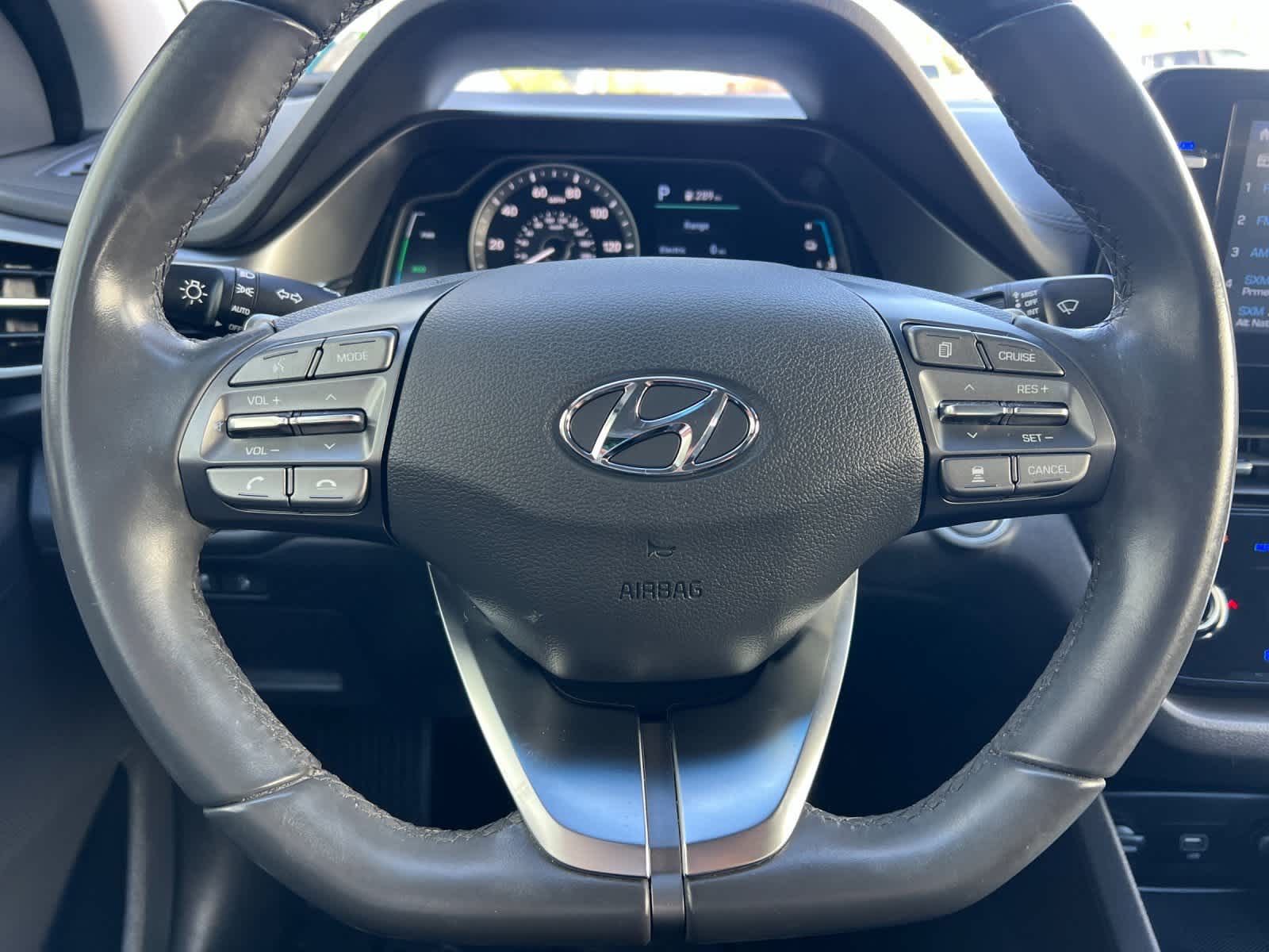 Thumbnail: 2020 Hyundai Ioniq - 22