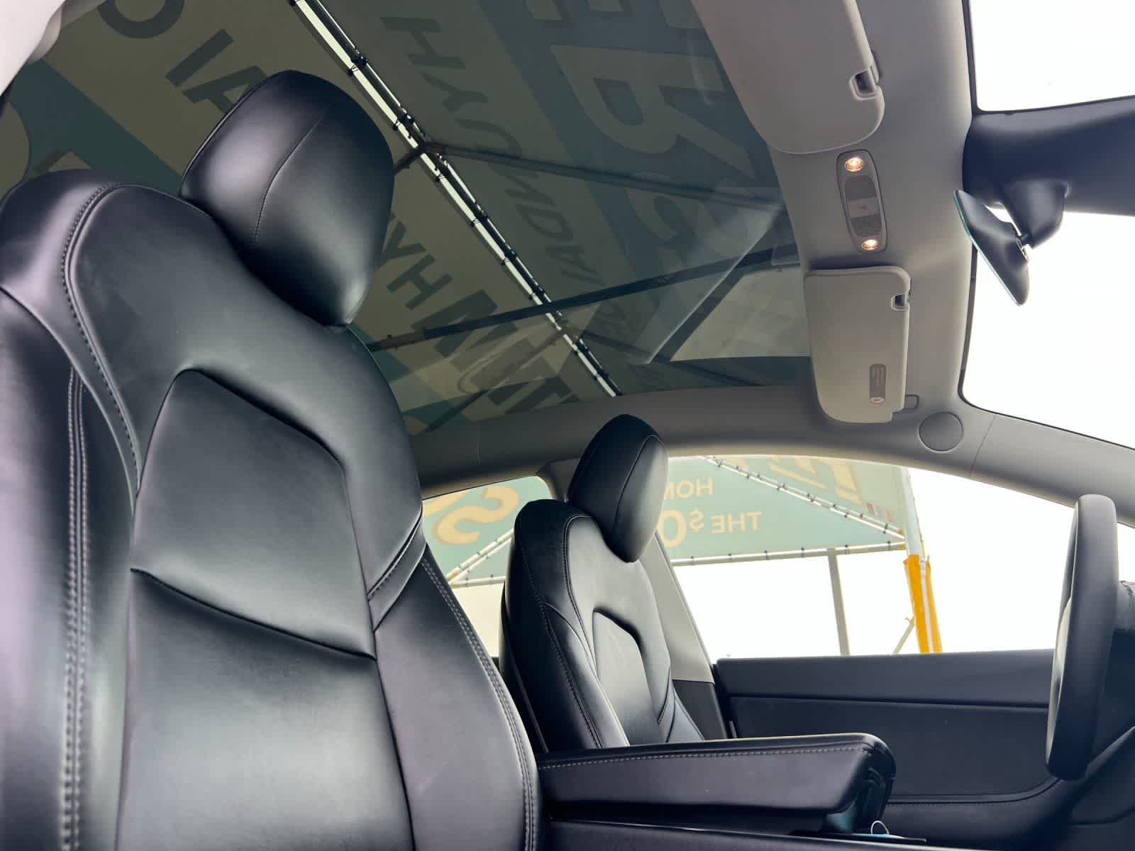 Thumbnail: 2020 Tesla Model Y - 17