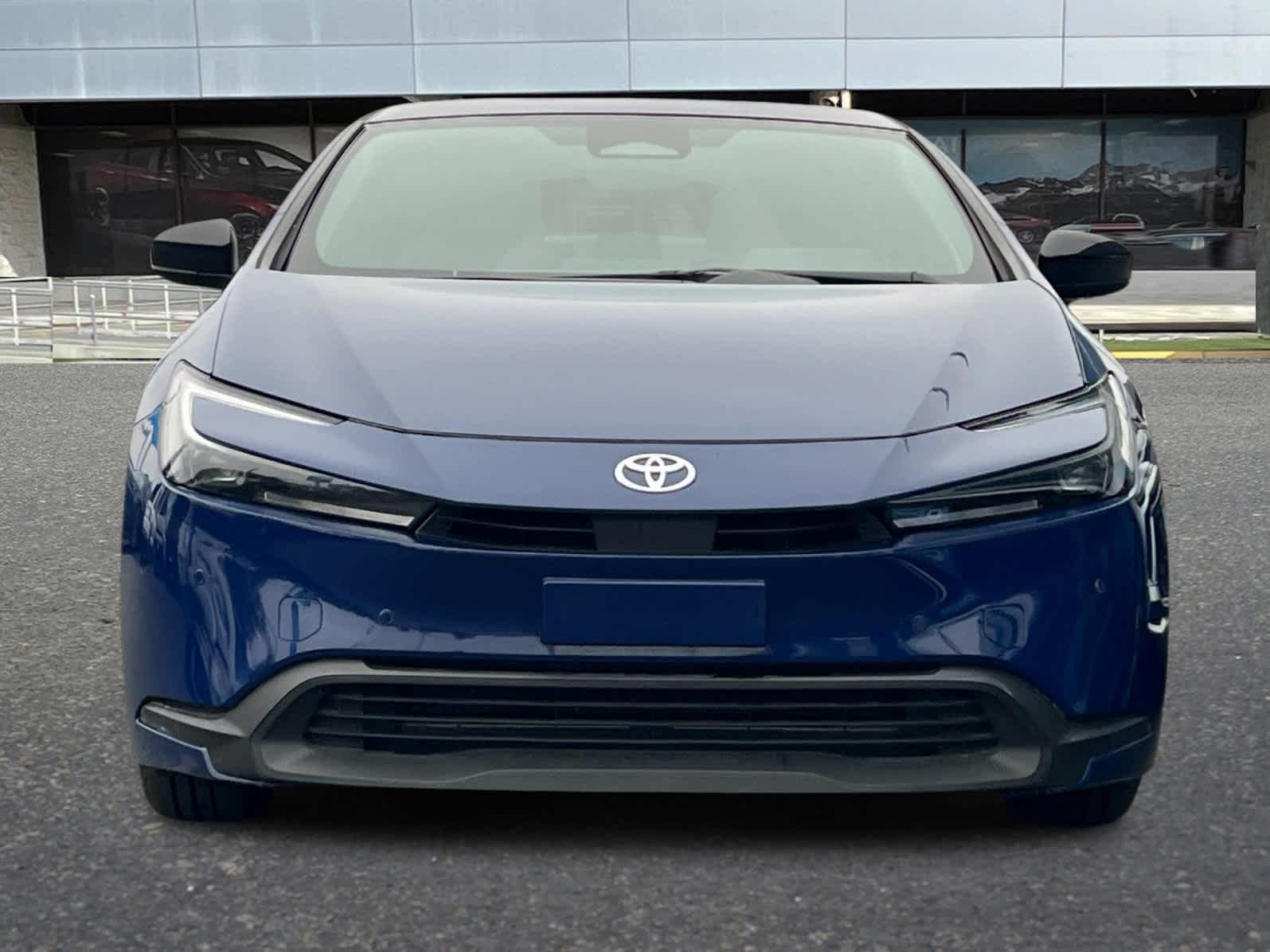 Thumbnail: 2024 Toyota Prius - 10