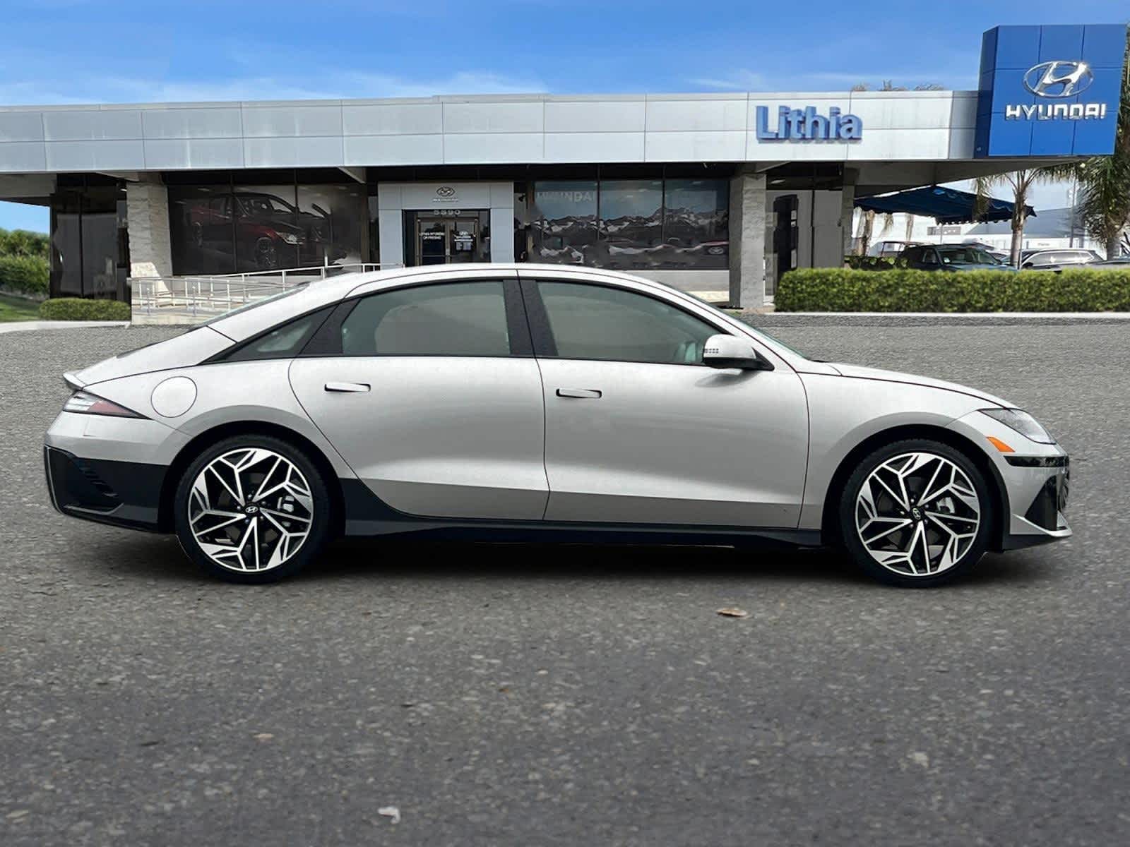 Thumbnail: 2025 Hyundai Ioniq 6 - 8