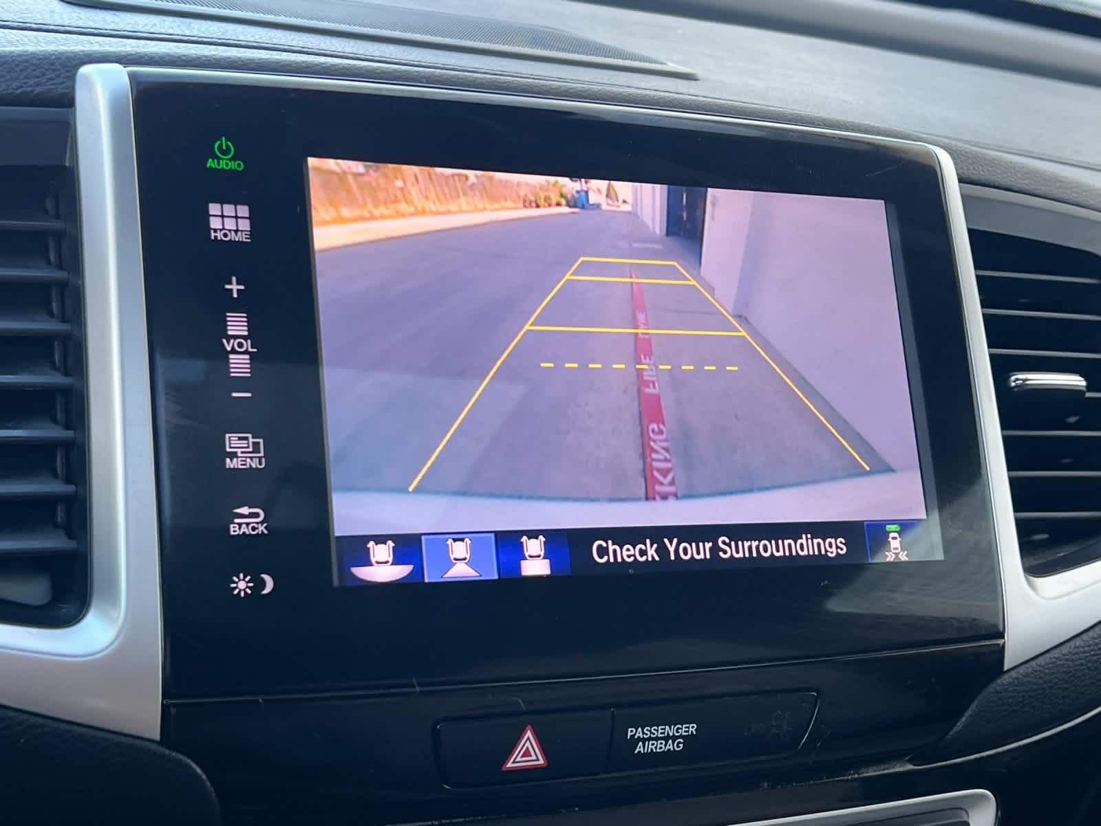 Thumbnail: 2016 Honda Pilot - 22