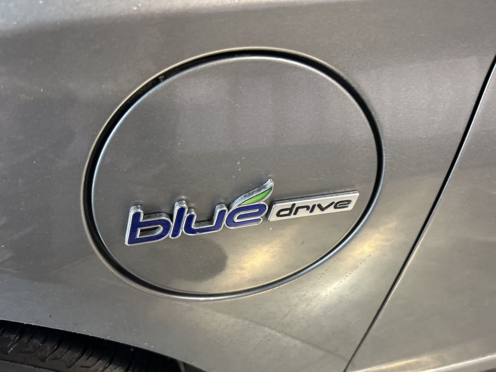 Thumbnail: 2017 Hyundai Sonata - 18