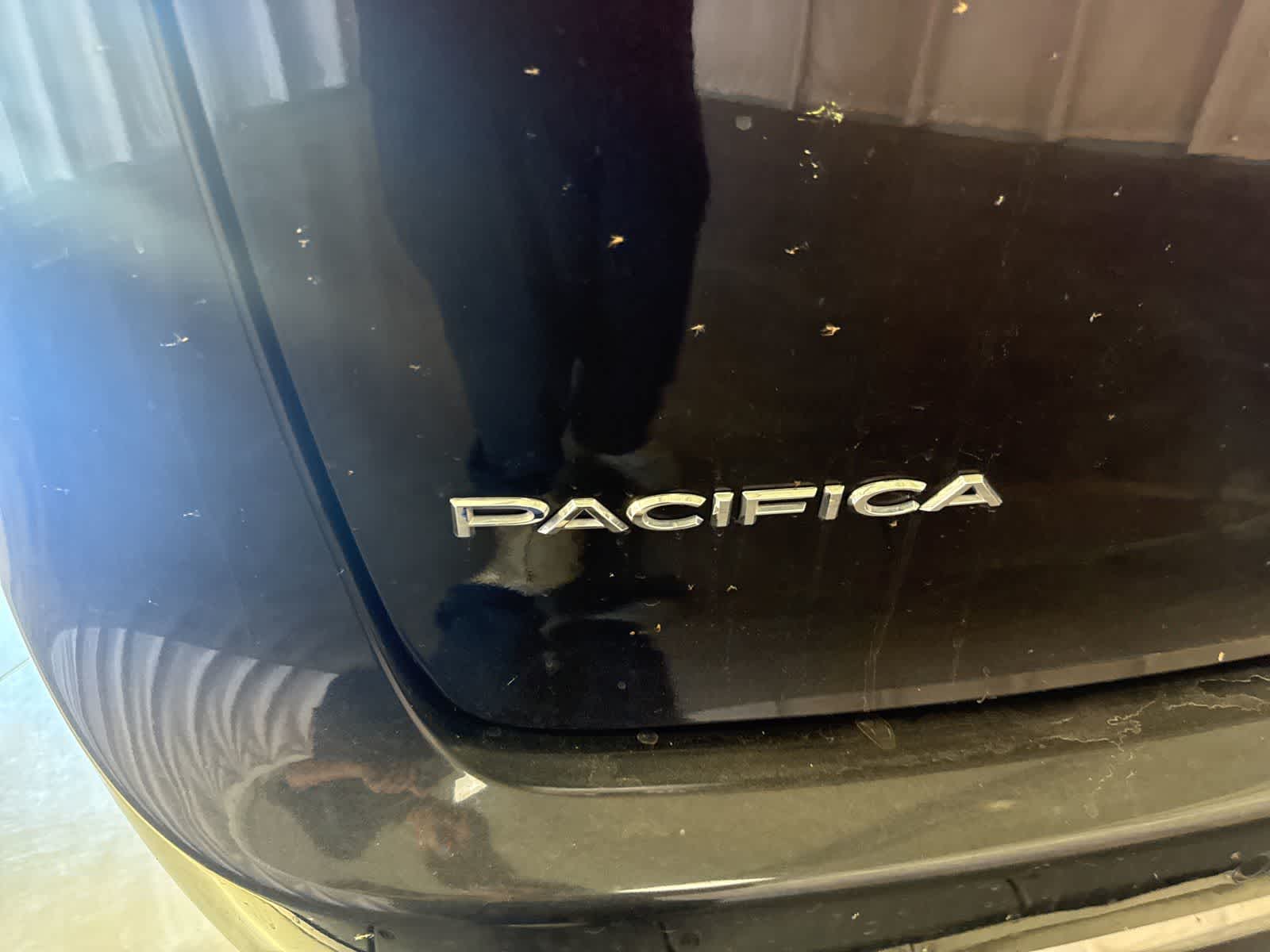 Thumbnail: 2021 Chrysler Pacifica - 9