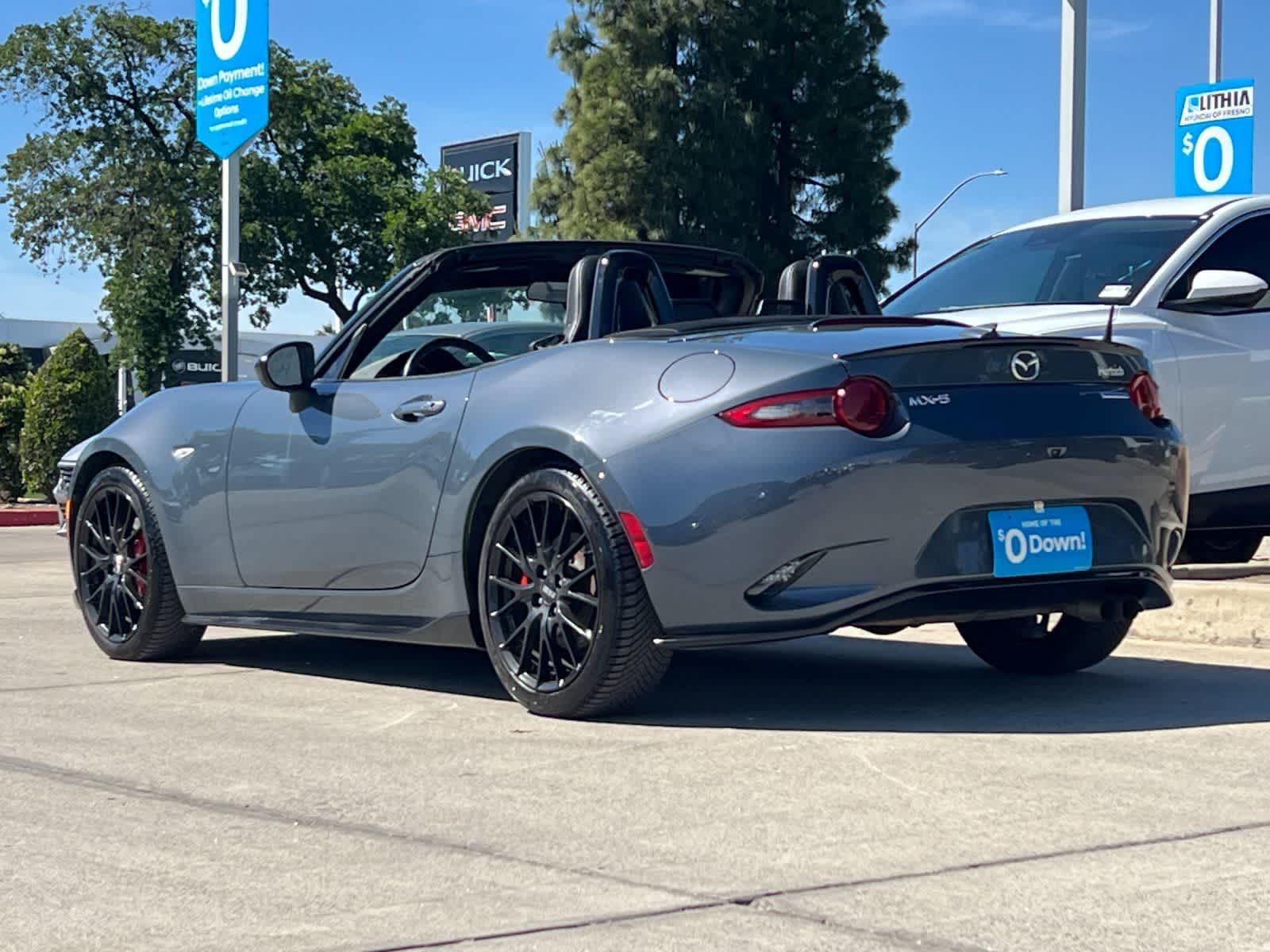 Thumbnail: 2021 Mazda MX-5 Miata - 7