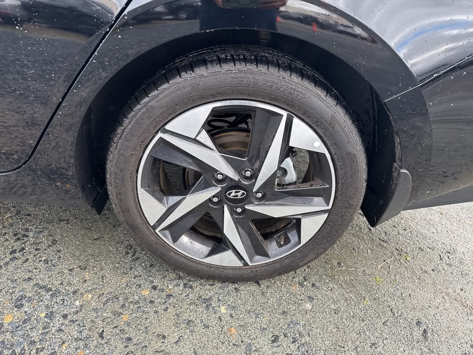 Thumbnail: 2023 Hyundai Elantra - 14