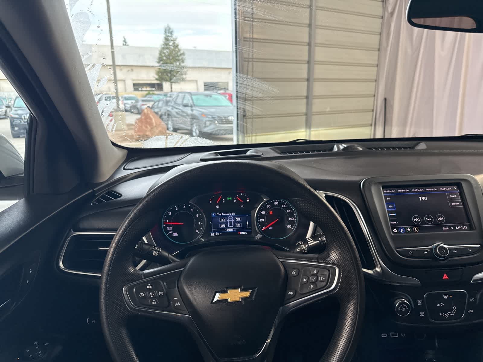 Thumbnail: 2021 Chevrolet Equinox - 27