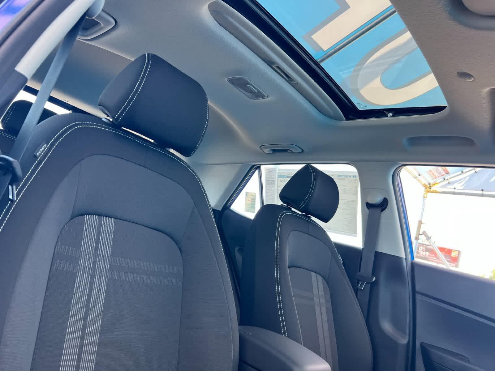 Thumbnail: 2025 Hyundai Venue - 17