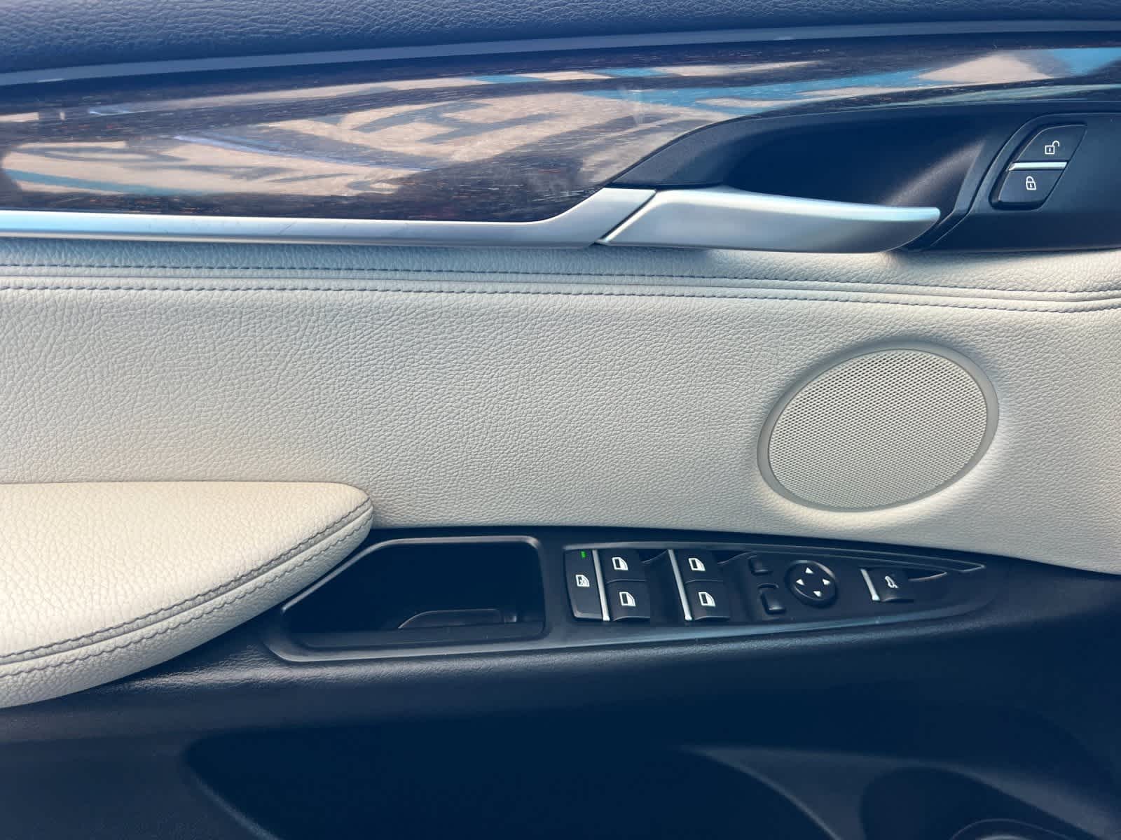 Thumbnail: 2015 BMW X5 - 12
