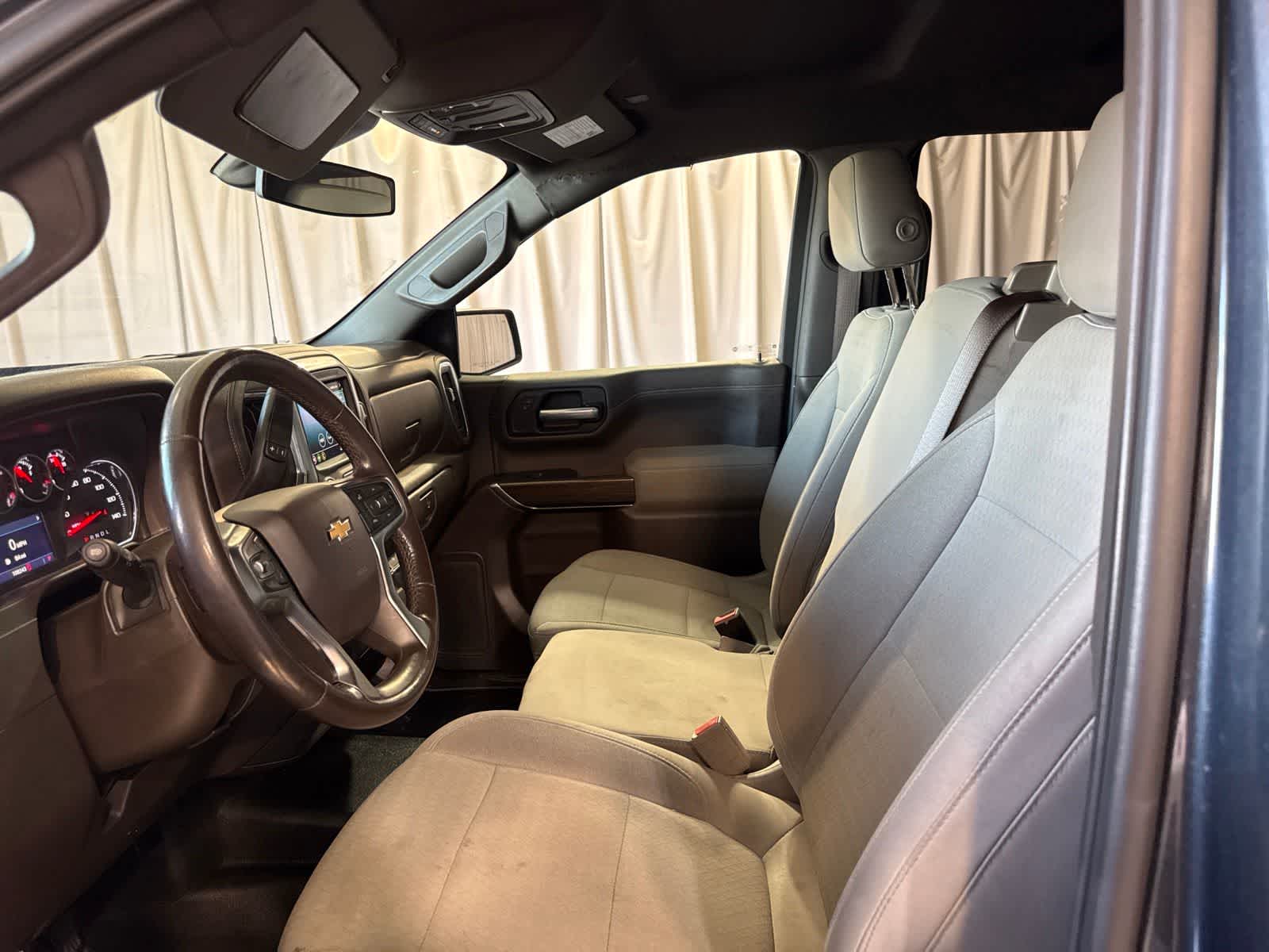 2020 Chevrolet Silverado 1500 LT - Photo 18