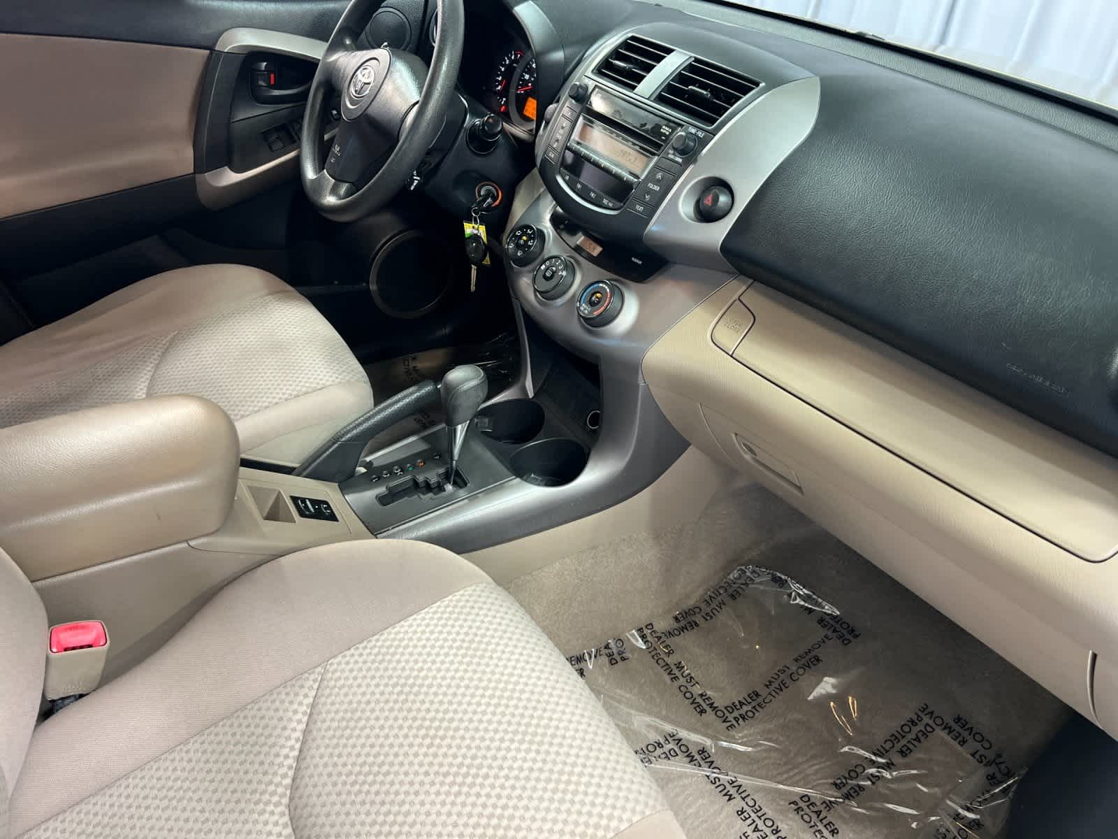 Thumbnail: 2006 Toyota RAV4 - 16