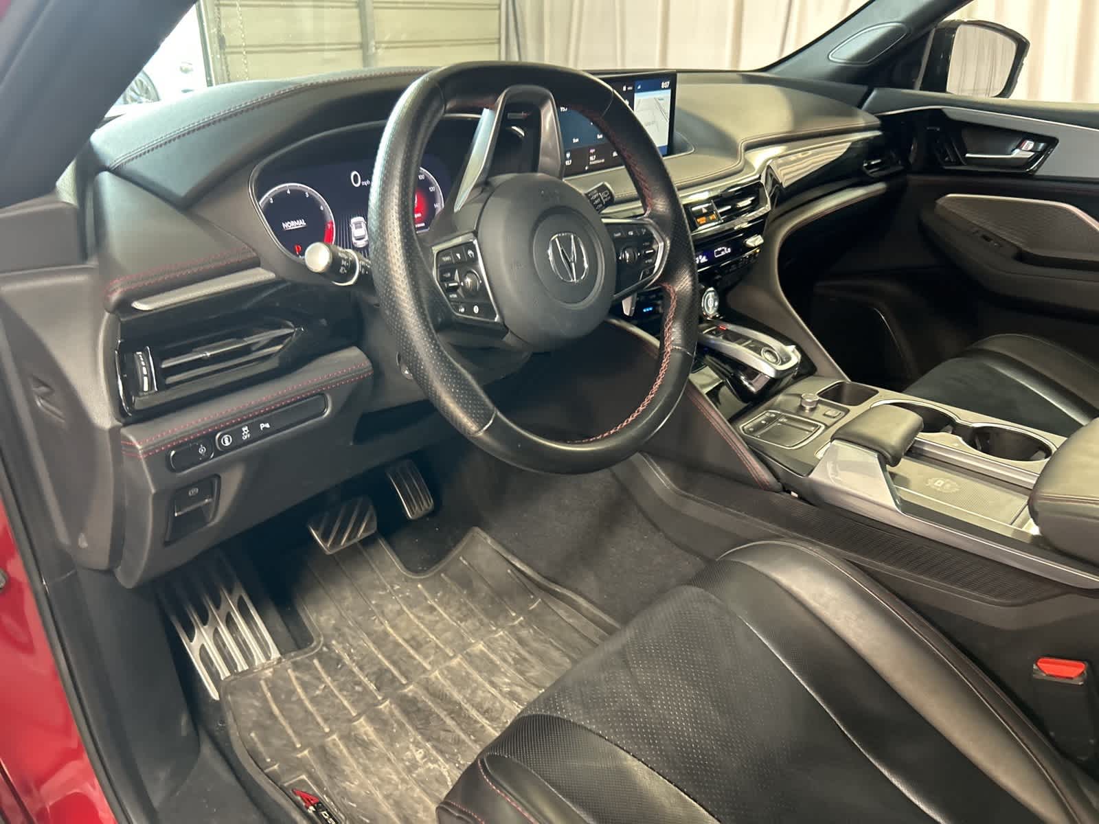 Thumbnail: 2023 Acura MDX - 26