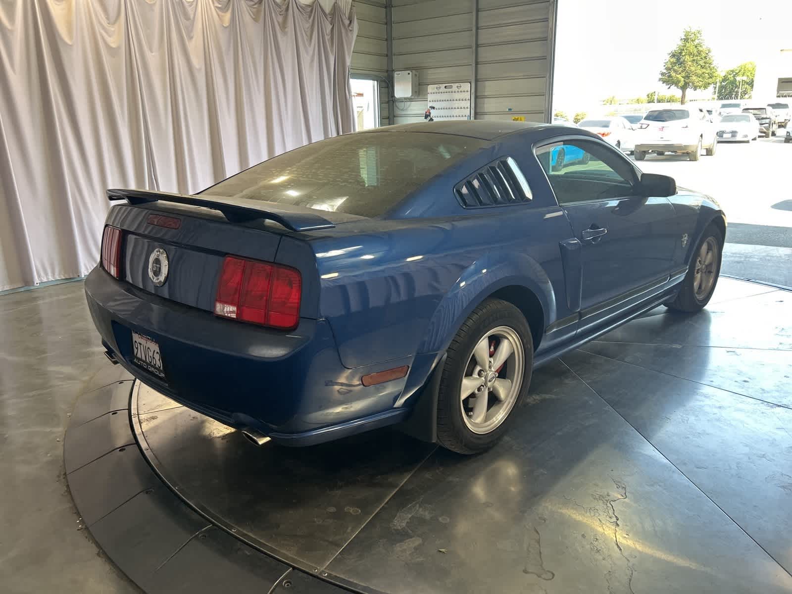 Thumbnail: 2009 Ford Mustang - 9