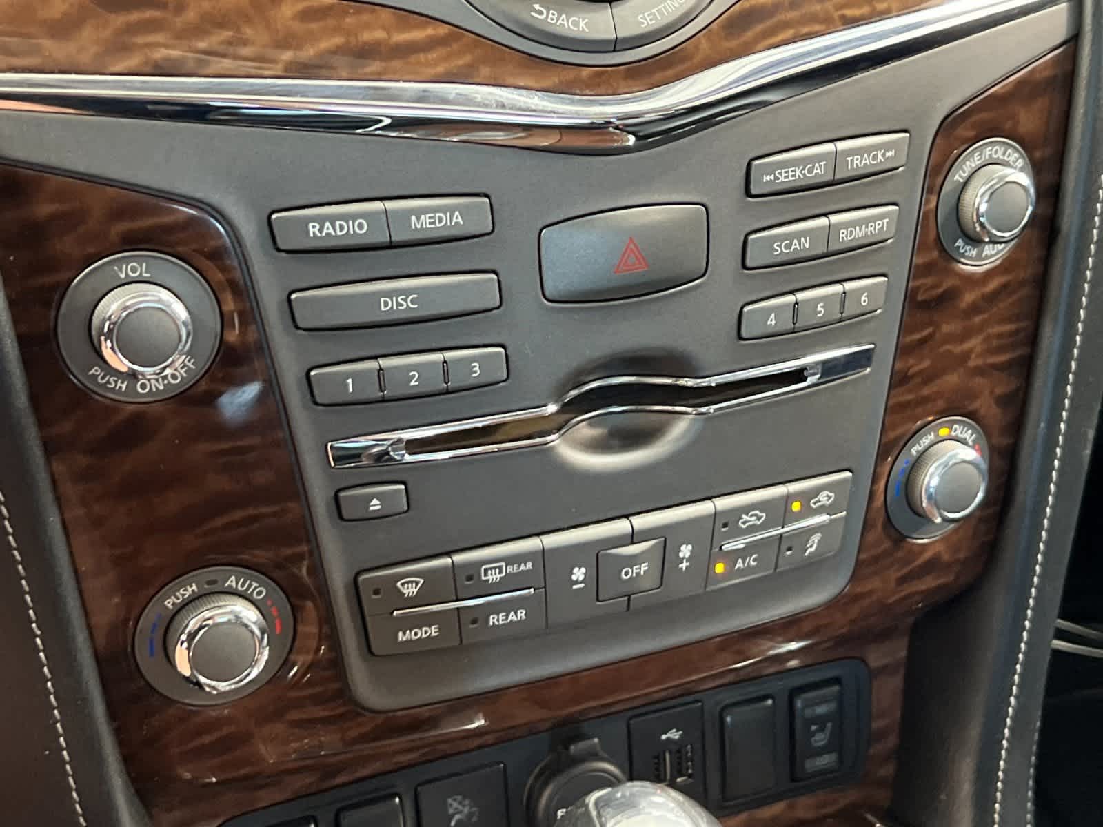 Thumbnail: 2020 Nissan Armada - 22
