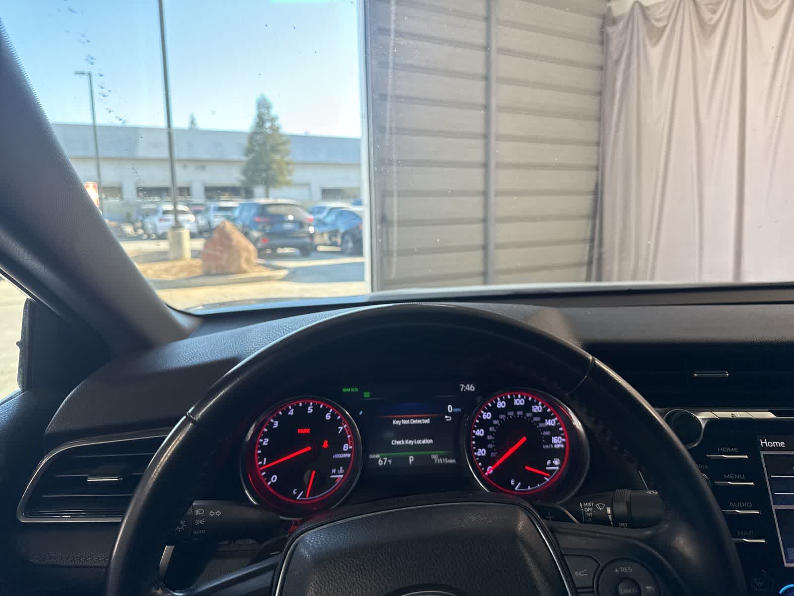 Thumbnail: 2019 Toyota Camry - 21