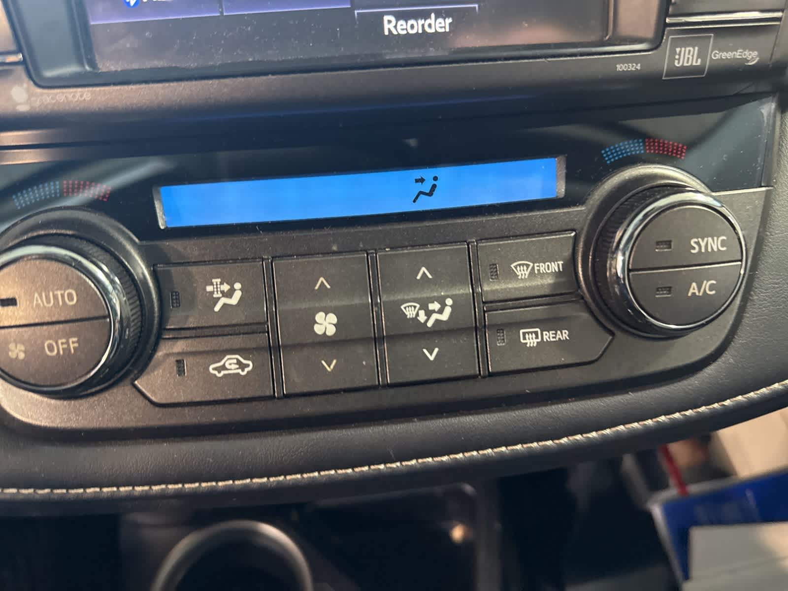 Thumbnail: 2014 Toyota RAV4 - 21