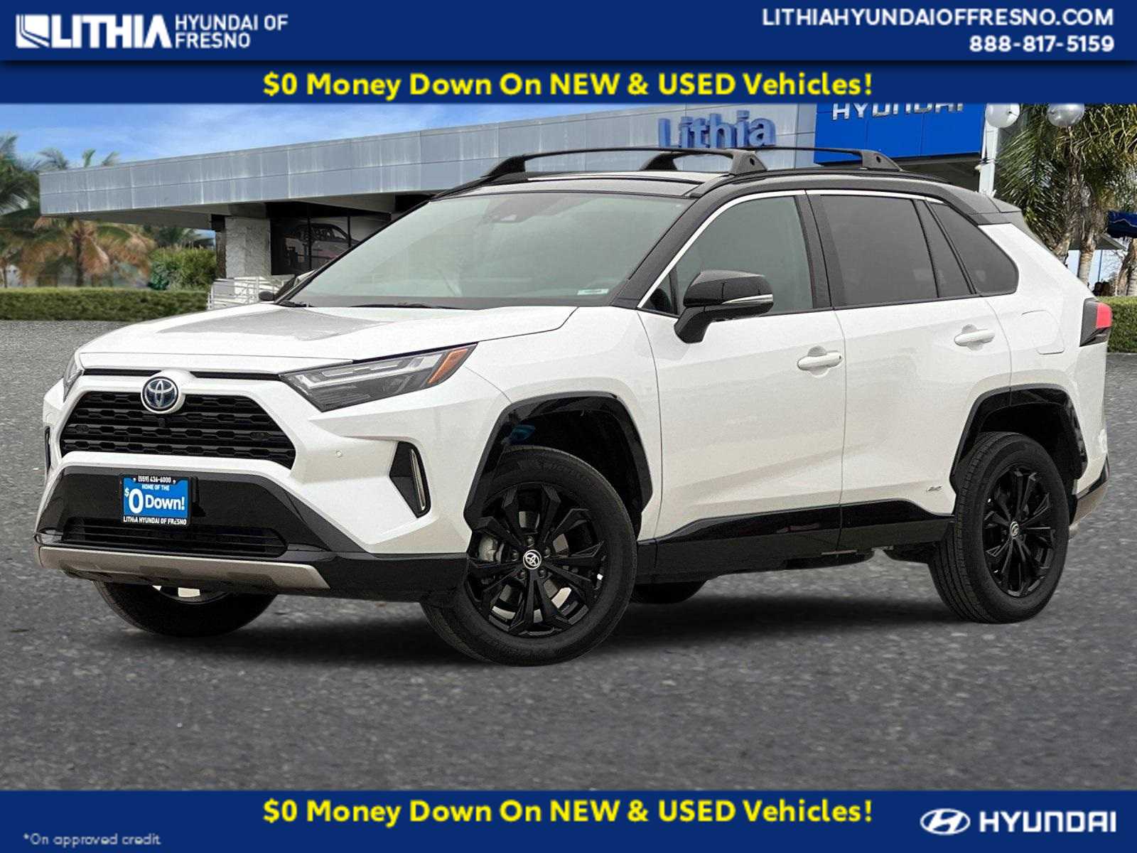 Thumbnail: 2024 Toyota RAV4 - 1
