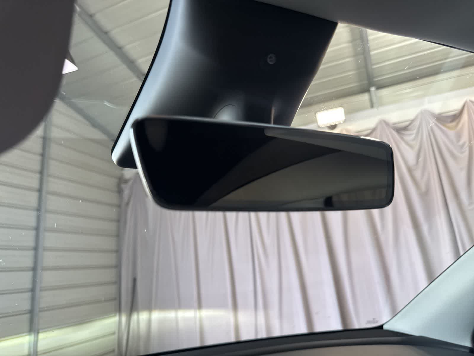 Thumbnail: 2023 Tesla Model Y - 25