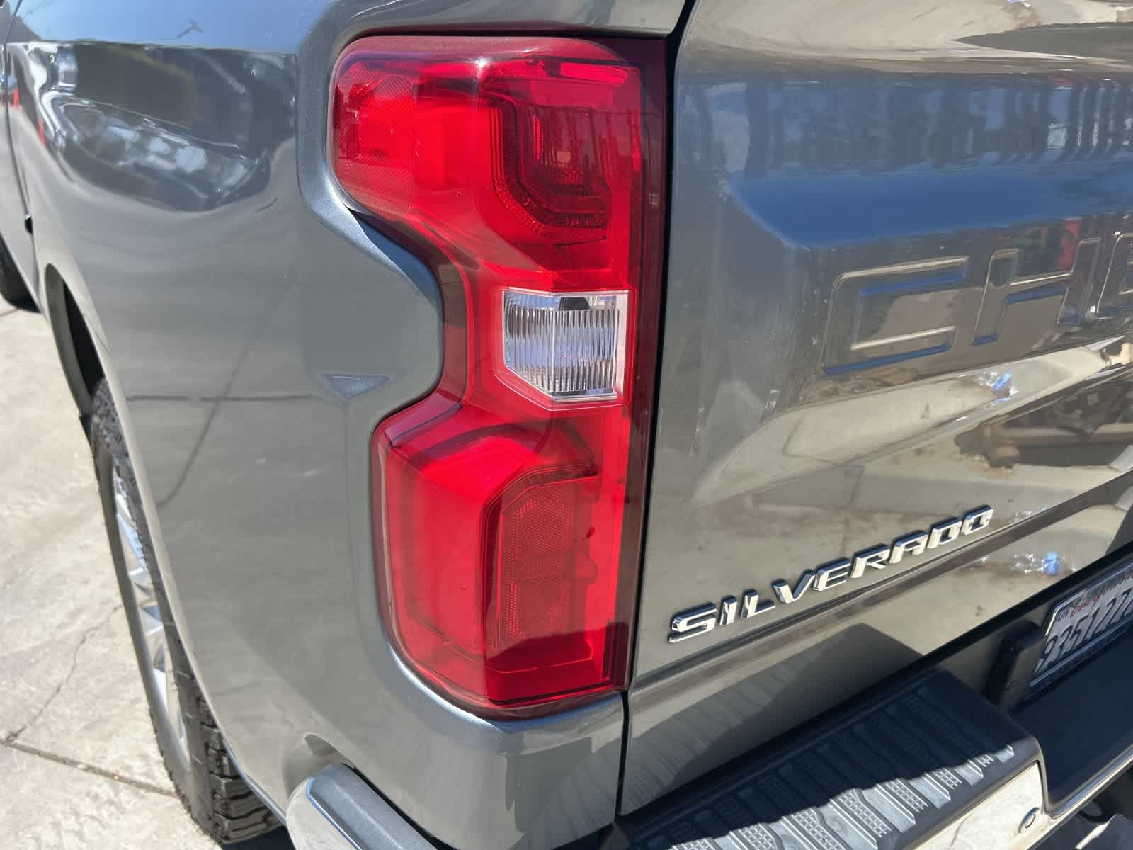 Thumbnail: 2020 Chevrolet Silverado 1500 - 15
