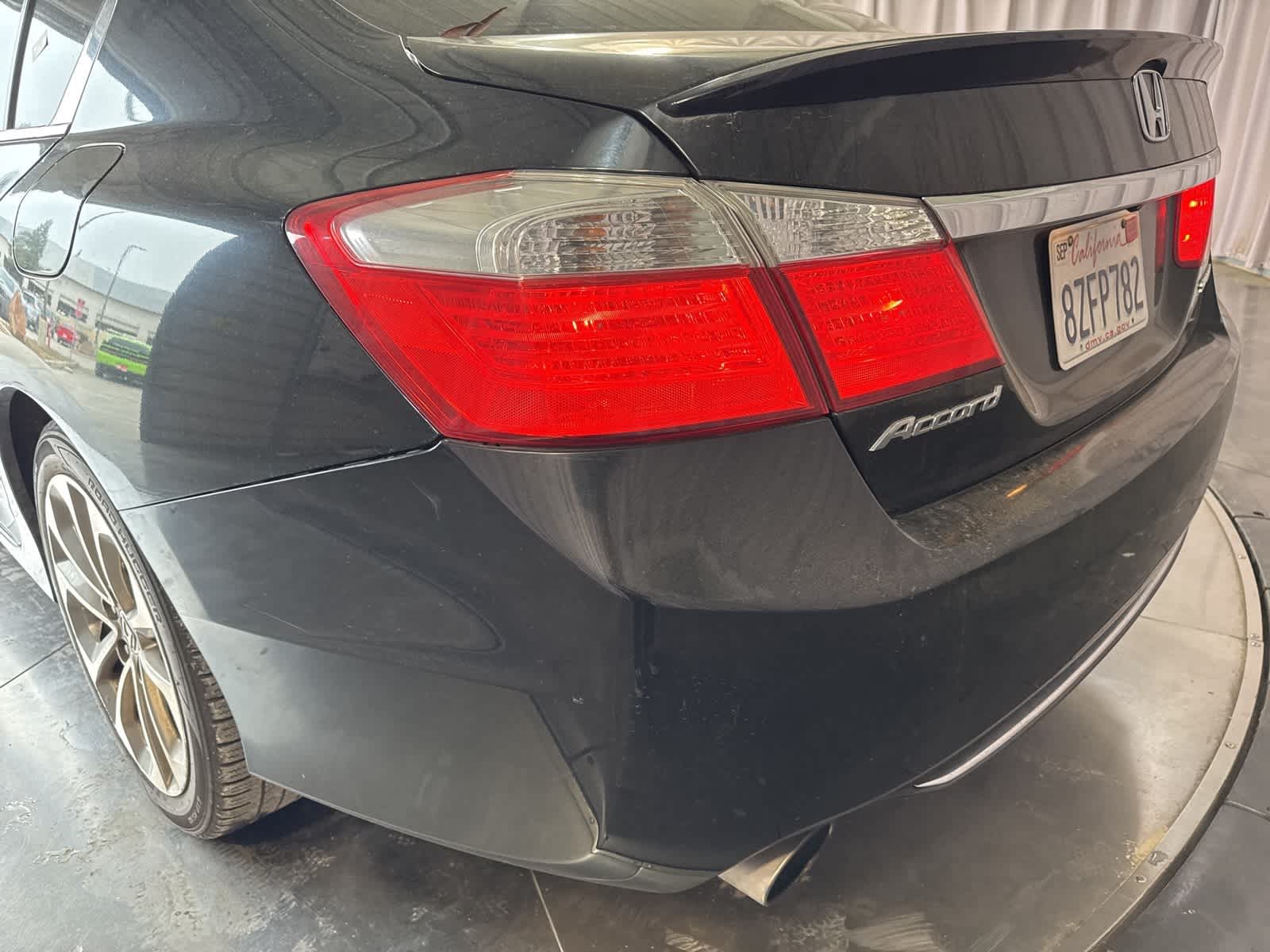 Thumbnail: 2015 Honda Accord - 11