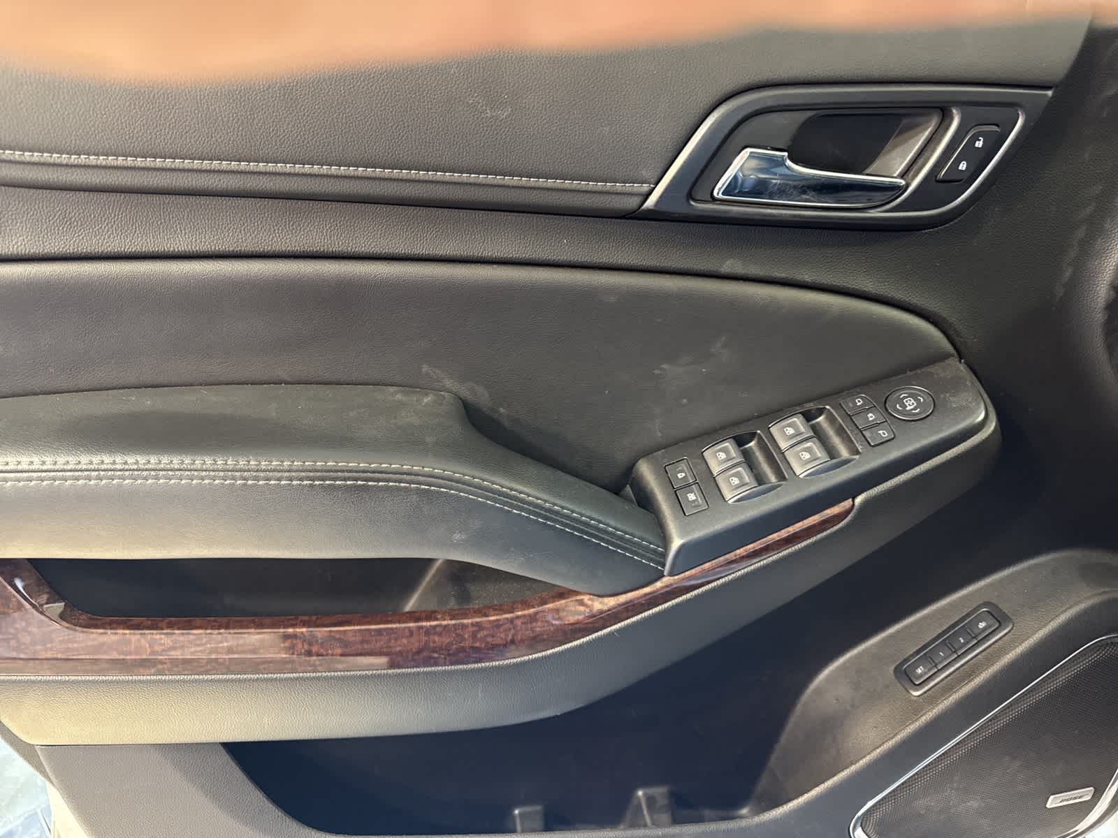 Thumbnail: 2019 GMC Yukon XL - 23